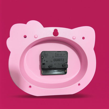 Cute Piggy Design Pink Table Clock with Bow – Cartoon Style Analog Quartz Alarm Clock for Kids Room, Bedroom & Home Decor, Silent Movement Study Desk Clock (Plastic, Battery Operated)