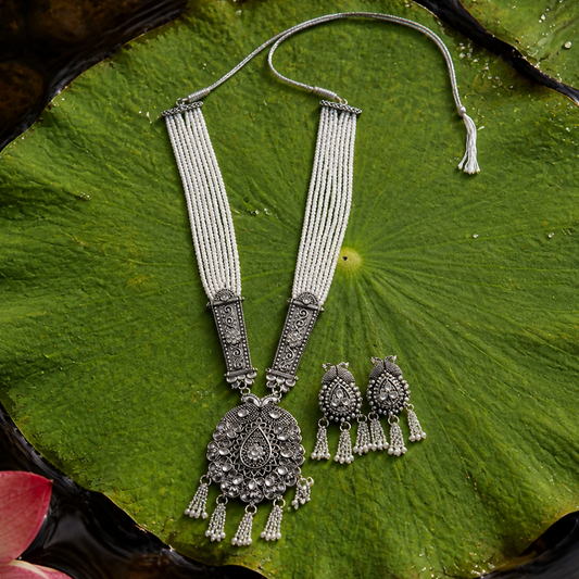 Necklace 5 image 1