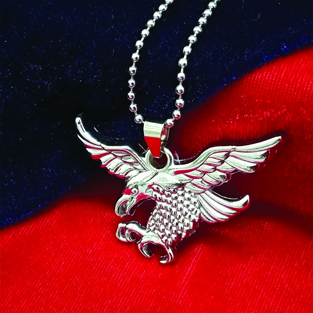 Stylish Flying Eagle chain pendent