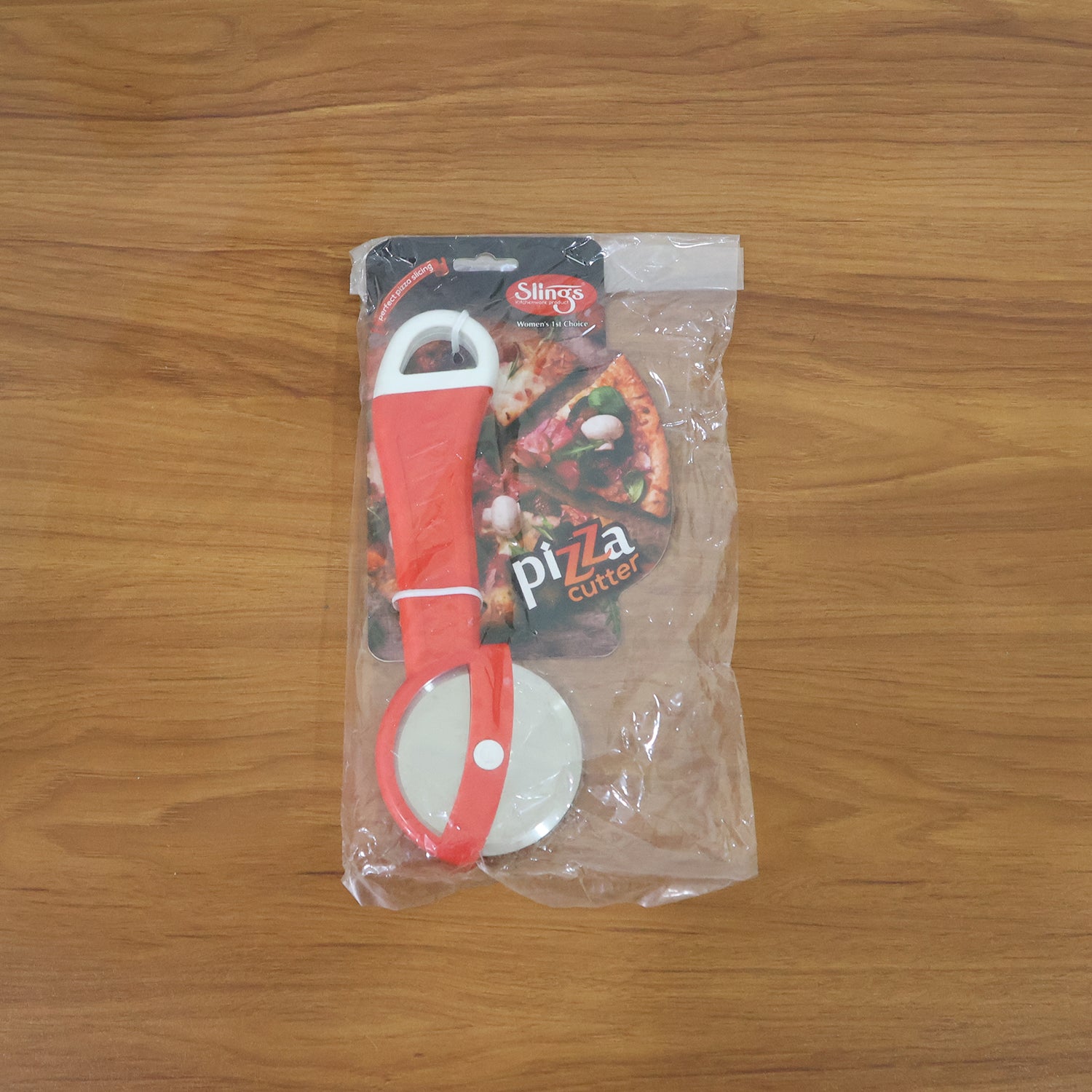 Multipurpose Pizza Cutter with Ergonomic Handle (1 Pc)