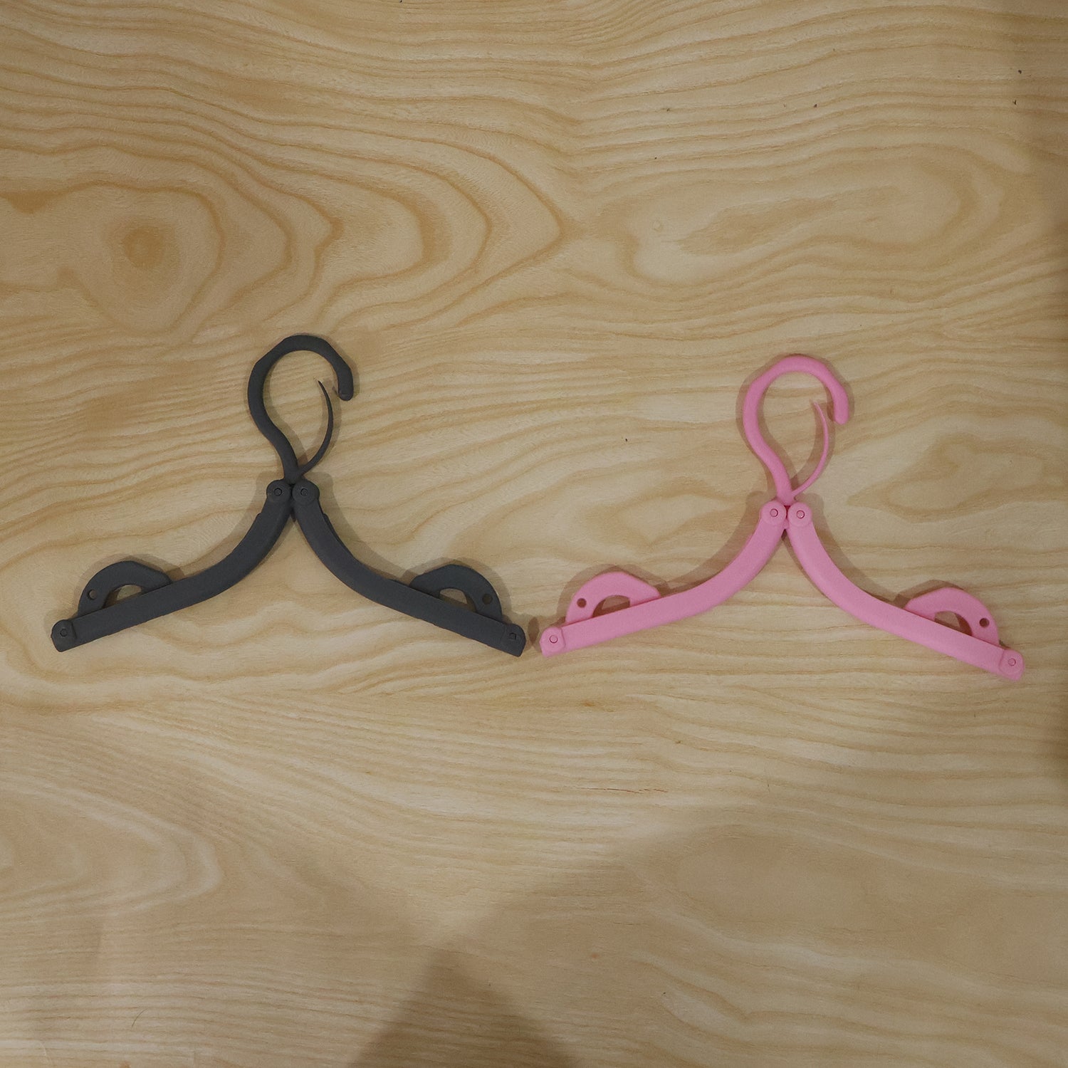 Travel Hangers, Portable Folding Clothes Hangers (1 Pc)