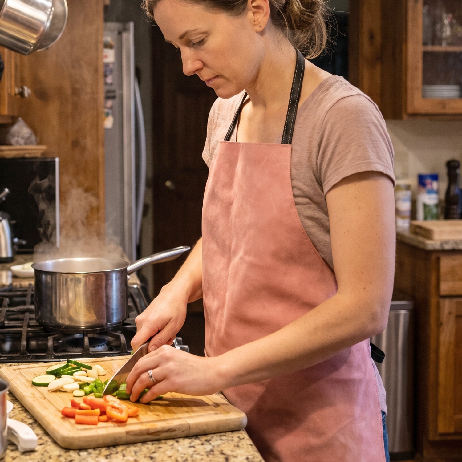 Durable Premium Kitchen Apron with Adjustable Neck Strap and Pocket (1 Pc)