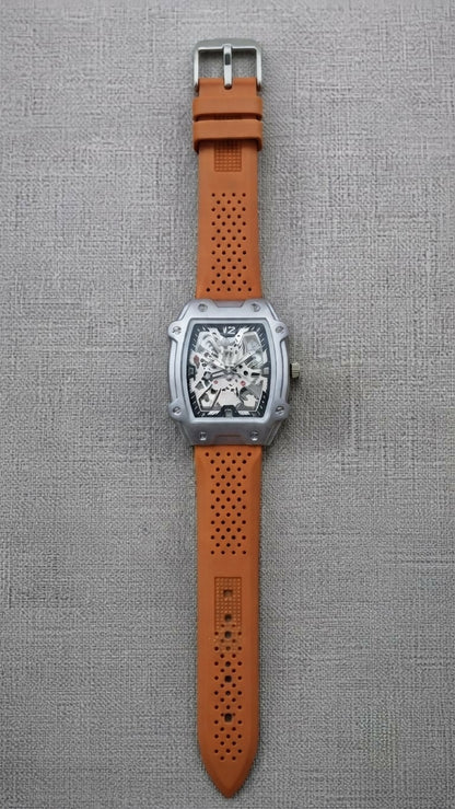Premium Silver Dial Men's Watch With Silicone Strap For Trendy Casual Style