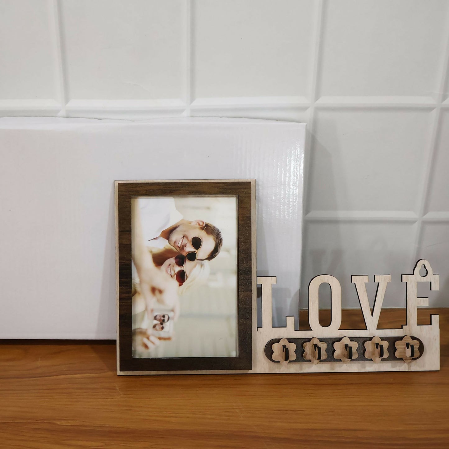 Wooden Photo Frame Key Holder with LOVE Cutout & 5 Hooks – 8 x 12 Inch