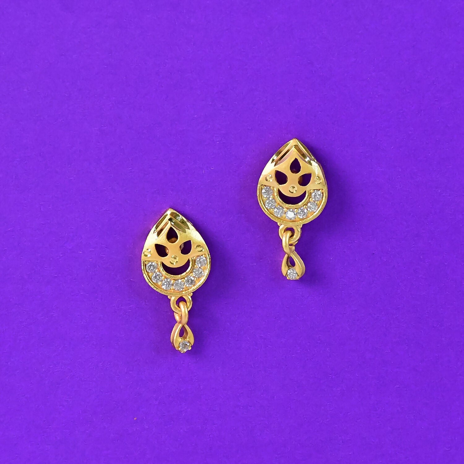 Leaf Pattern Drop Earrings with Shimmering Stone Work