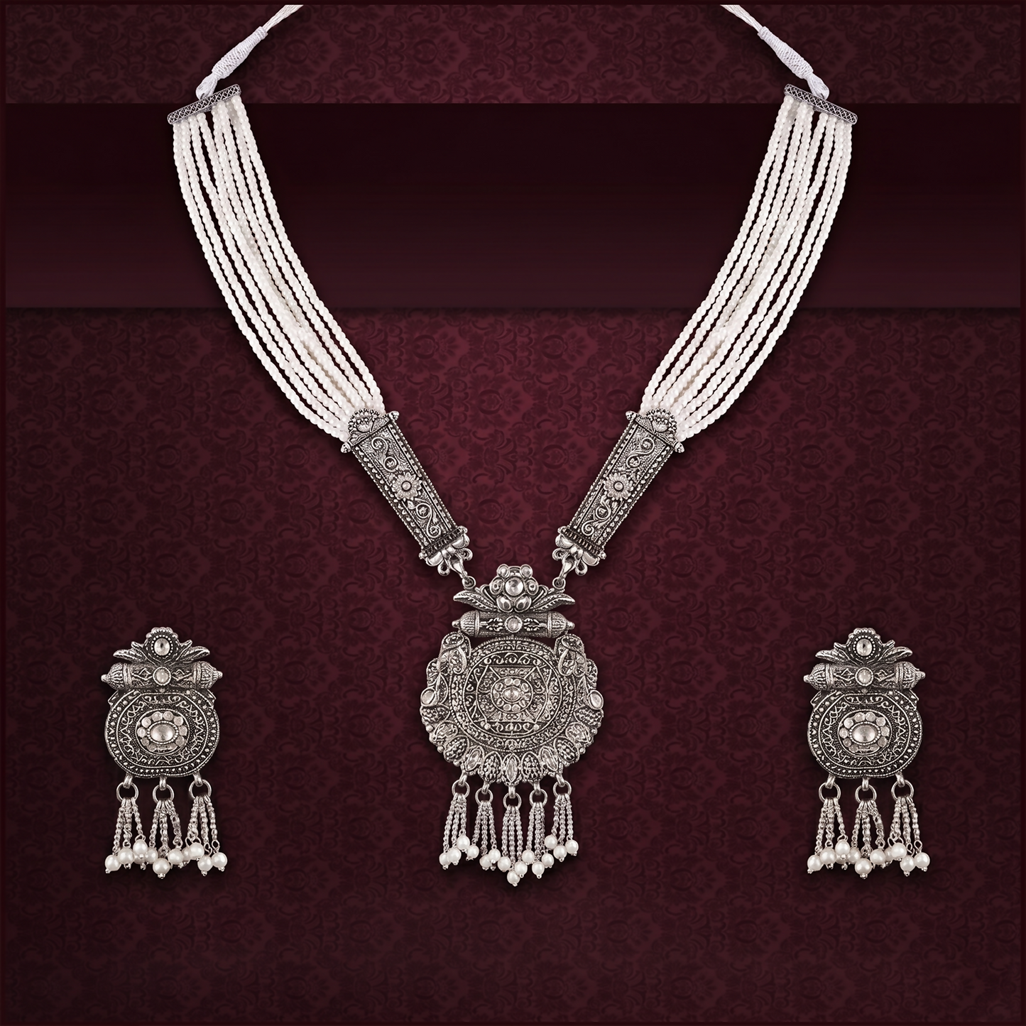 necklace 4  image 1