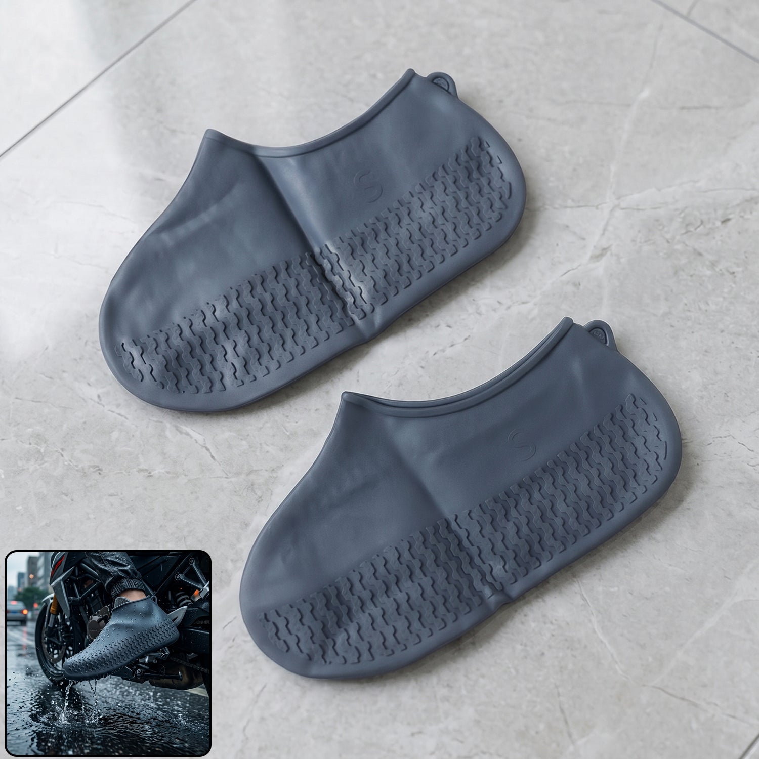 Small reusable waterproof silicone shoe covers protecting shoes
