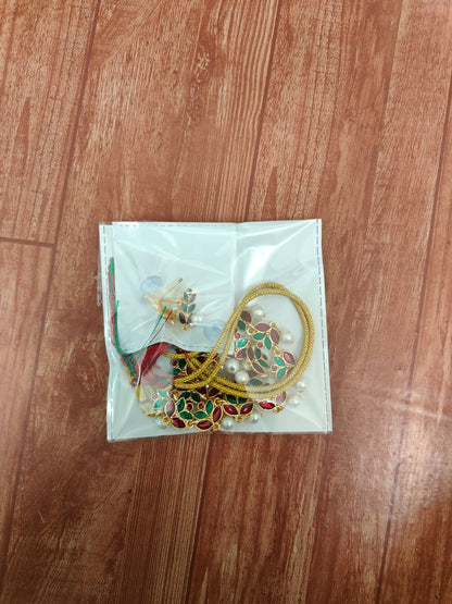 Elegant Gold-Tone Matte Leaf Motif Choker with Faux Pearls