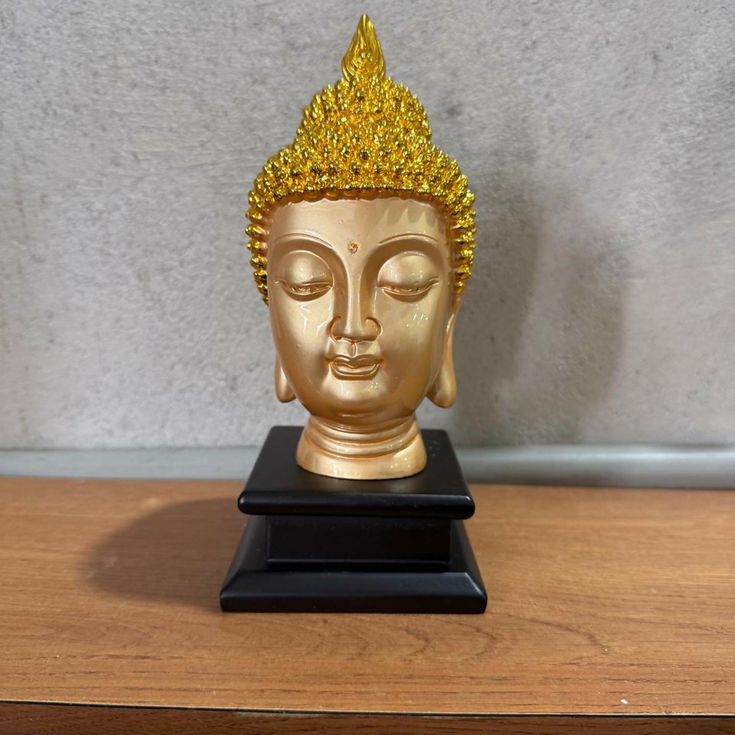 Golden Buddha Head Idol on Black Base | Meditating Buddha Decorative Showpiece for Home, Office, Living Room, Temple & Gift | Spiritual Feng Shui Buddha Statue for Peace & Positivity