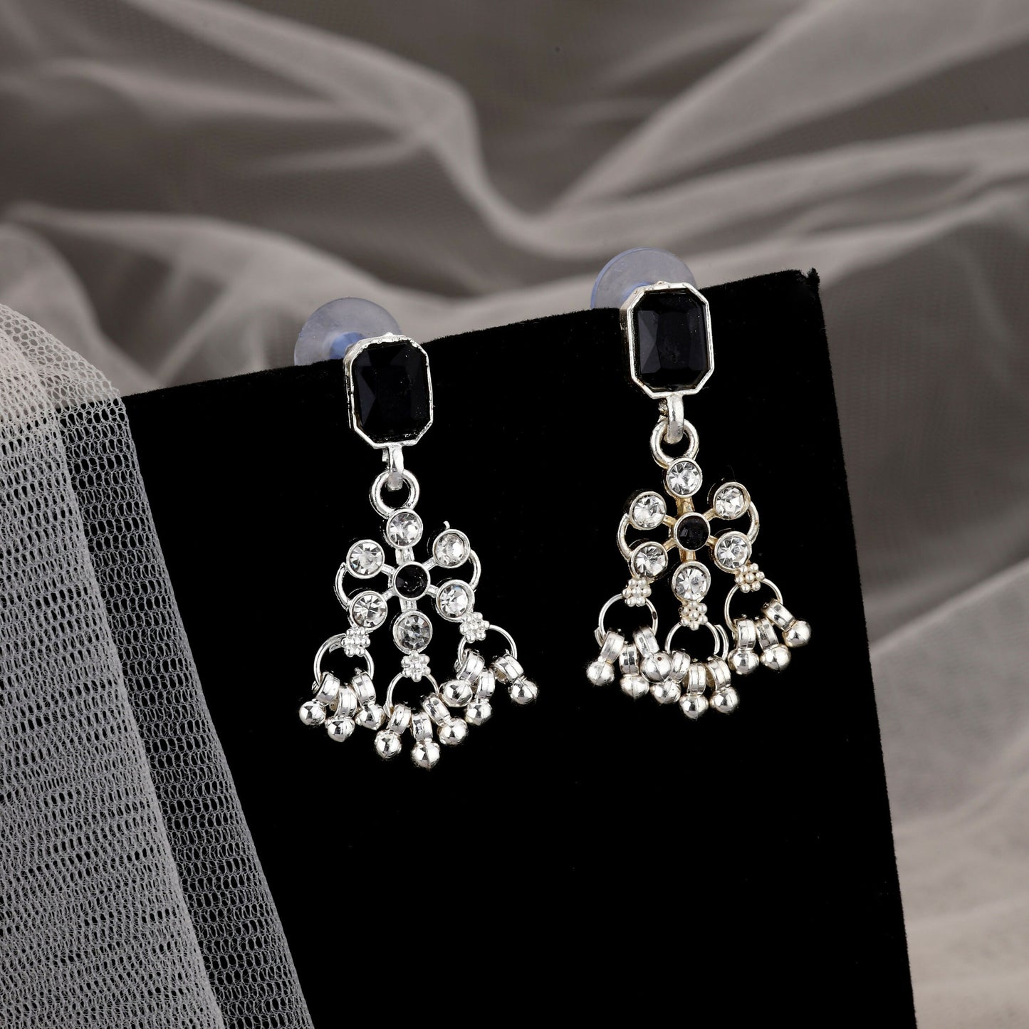 Striking Oxidized Silver-Toned Choker Set with Black Stones