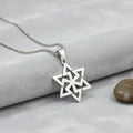Geometric Star Pendant Necklace – Sleek Unisex Chain Jewelry