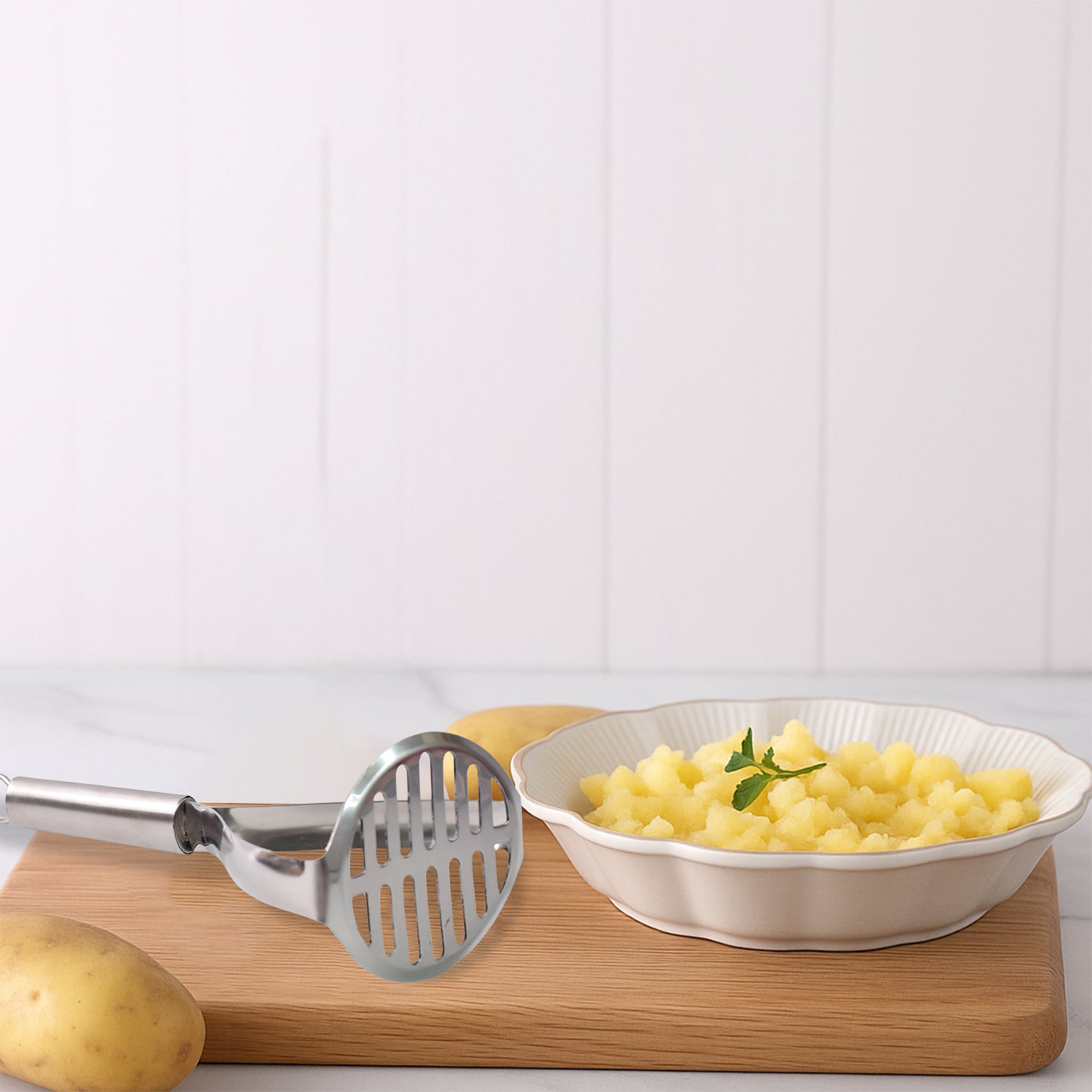 Supermom Stainless Steel Potato Masher with Stylish Handle (1 Pc)