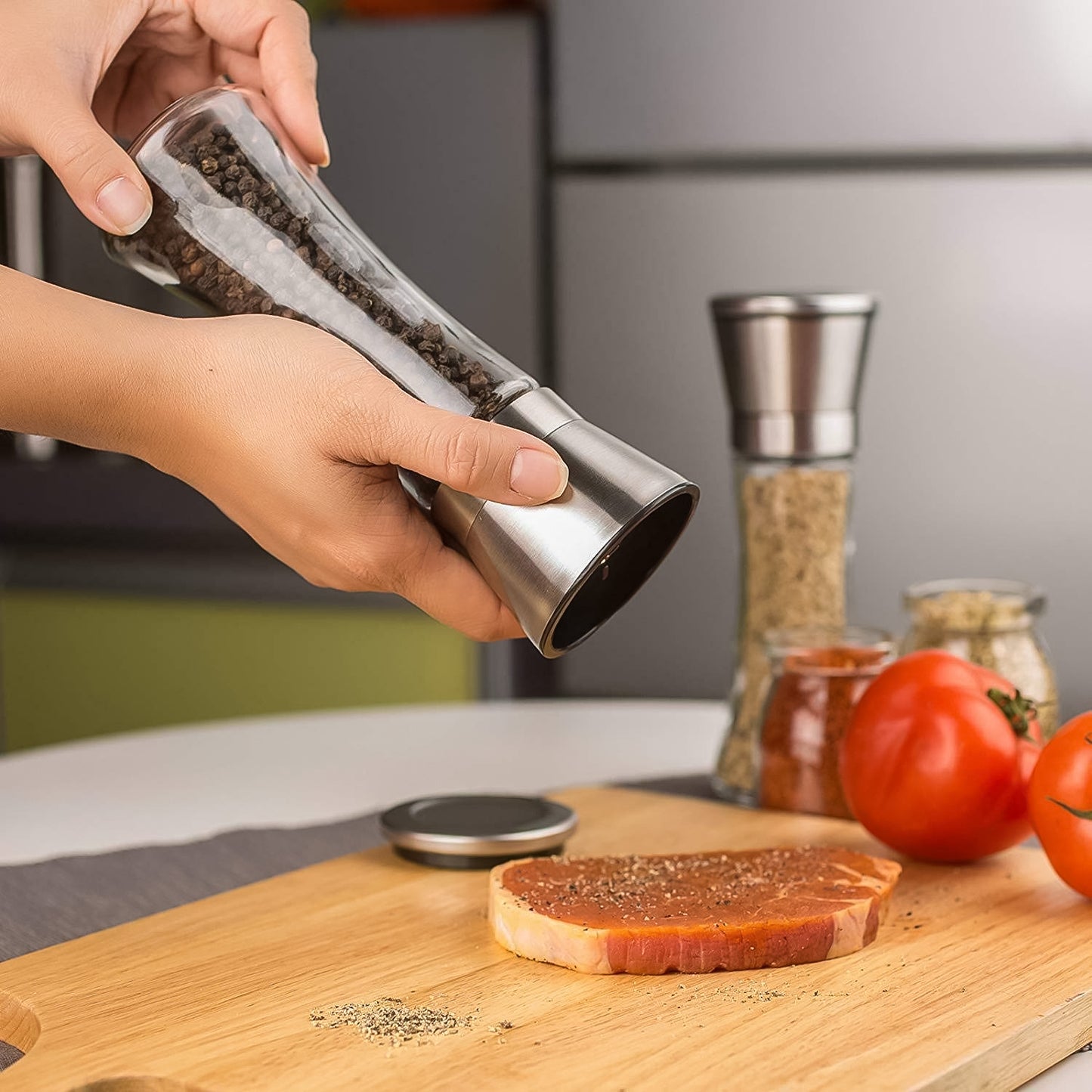 Premium Stainless Steel & Glass Manual Spice Grinder (1 Pc)