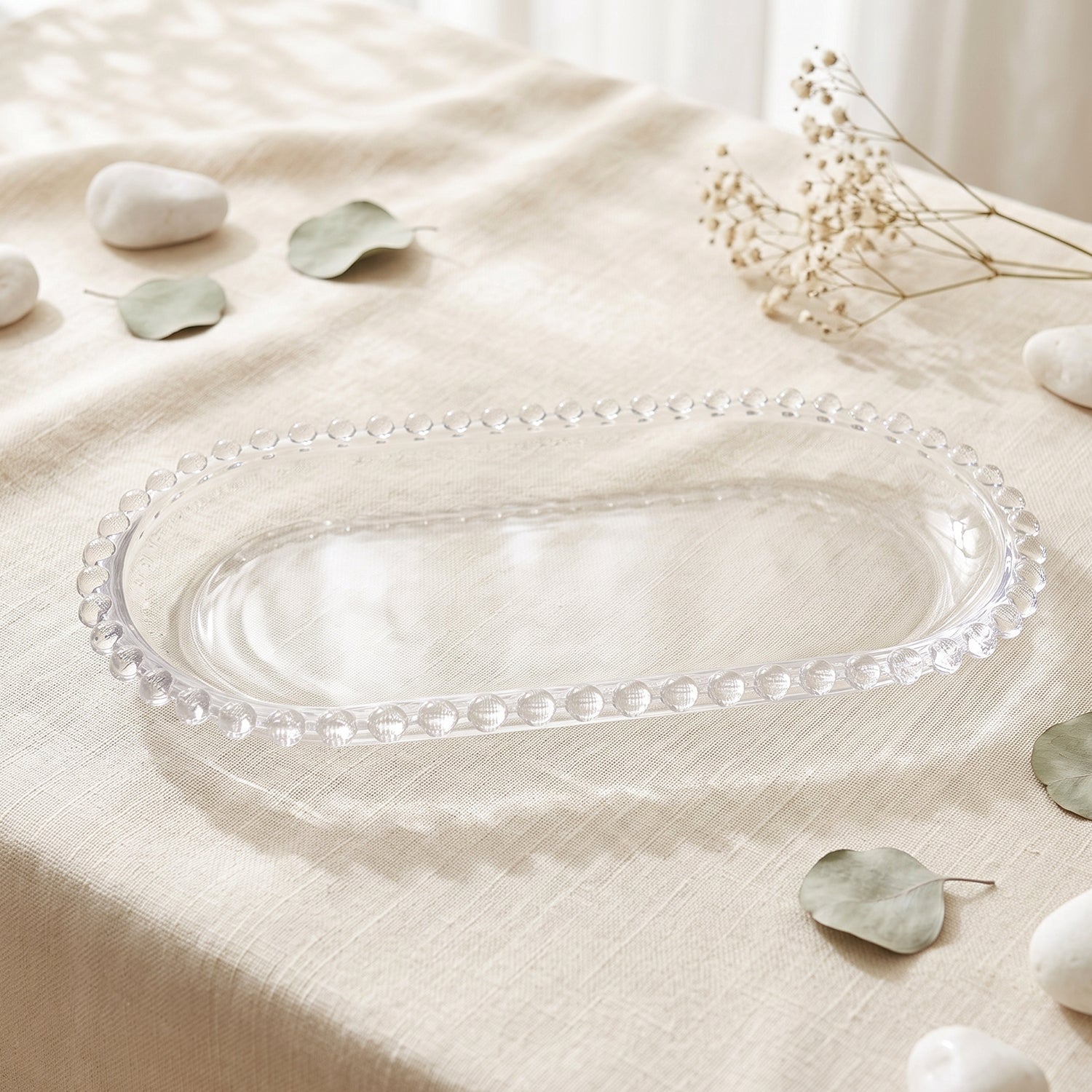 Transparent Glass Serving Tray 9 Inch Oval Beaded Edge Platter for Snacks (1 Pc)