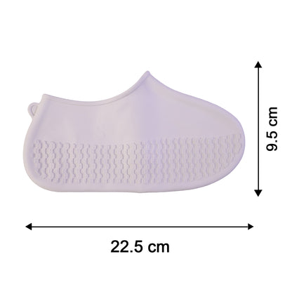 Size guide for small white waterproof silicone rain shoe cover.