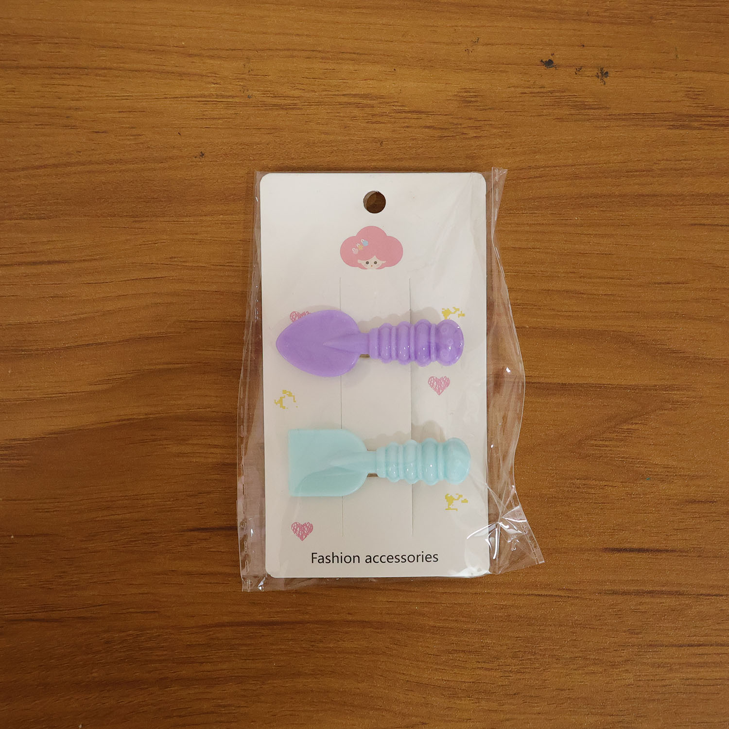 Cute Mini Spade & Leaf Shape Hair Clip Set (2 Pc)