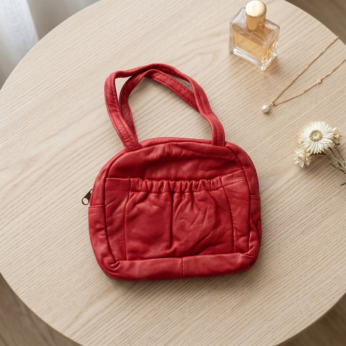Roomy small purse ideal for daily essentials and gifting