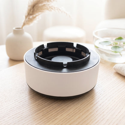 Lid closed to contain smoke and ash odour