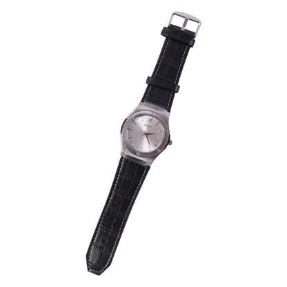 Elegant Silver Dial Analog Wrist Watch with Premium Textured Strap for Men