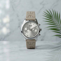 Premium Silver Dial Round Wrist Watch with Silicone Strap Color May Vary