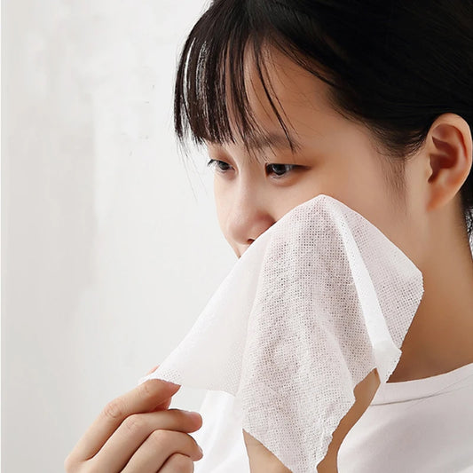 Ultra Soft Compact Disposable Travel Tissue Towel (1 Pc 30x25 Cm)