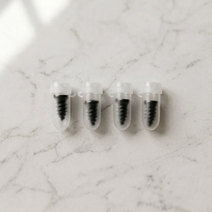 Tubeless tire repair plugs for emergency fixes