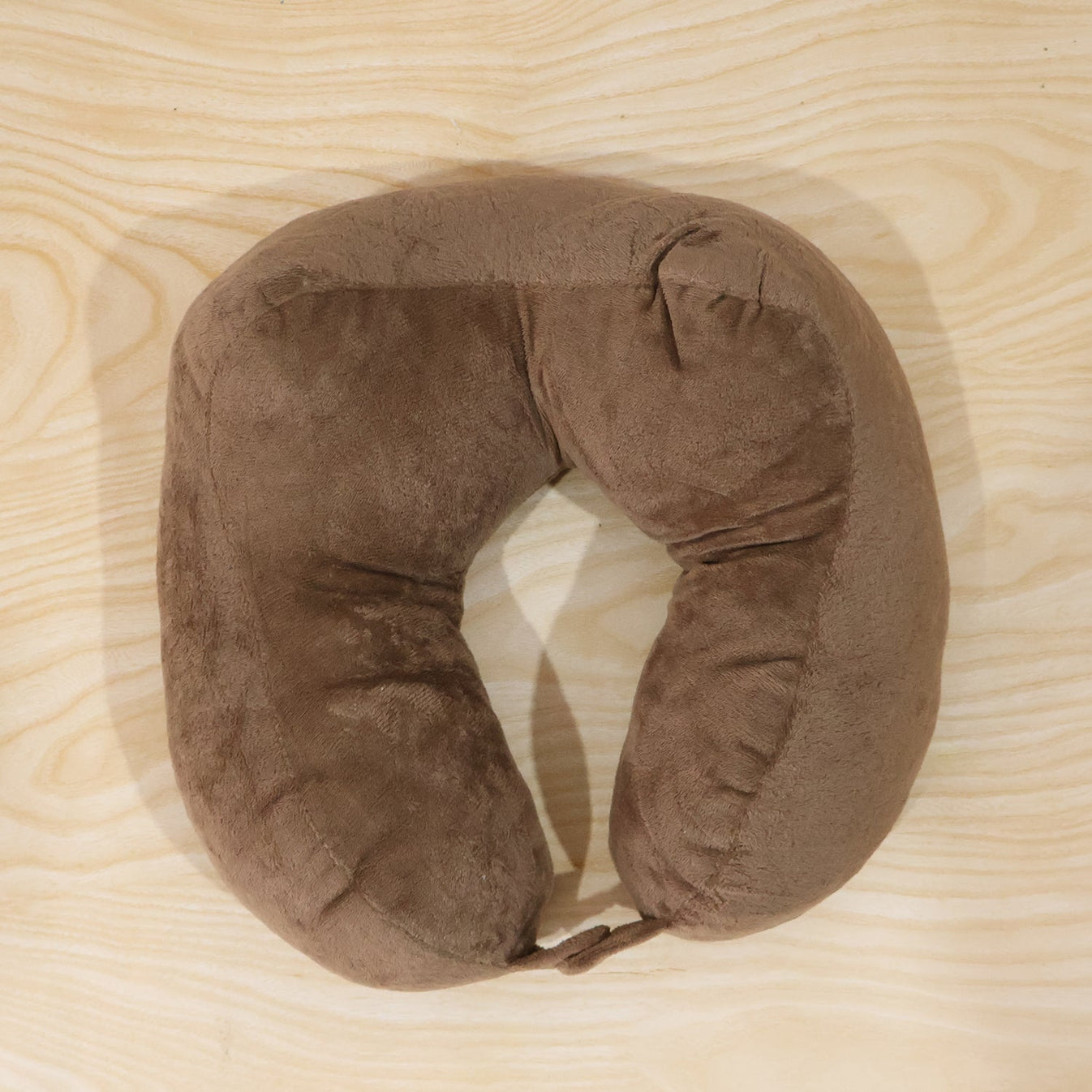 U-Shaped Travel Neck Pillow for Men & Women | Soft Plush Neck Support Pillow for Car, Flight, Train & Bus Travel, Compact Portable Cushion for Head, Neck & Chin Support, Brown, 1 Pc - Brown - Image 7