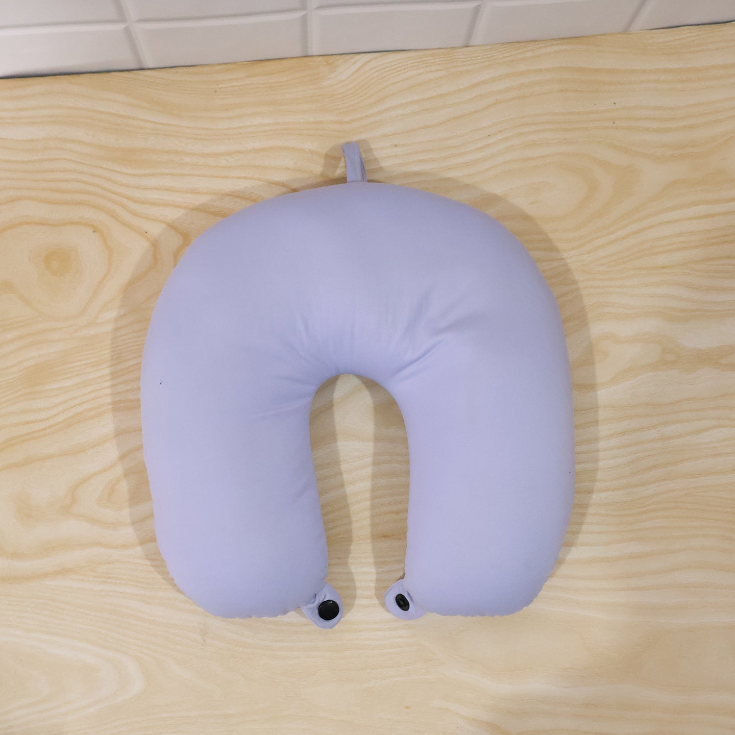 U-Shaped Travel Neck Pillow, Soft Comfortable Support Pillow with Snap Button (1 Pc)