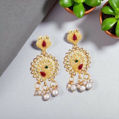 Traditional Gold-Plated Kundan & Pearl Choker Necklace with Matching Earrings