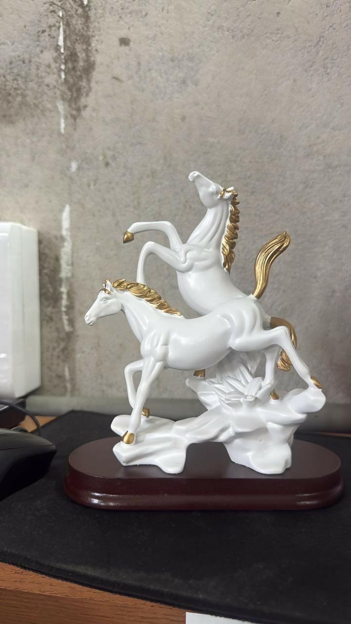 Double horse decorative sculpture with sturdy base for stable display