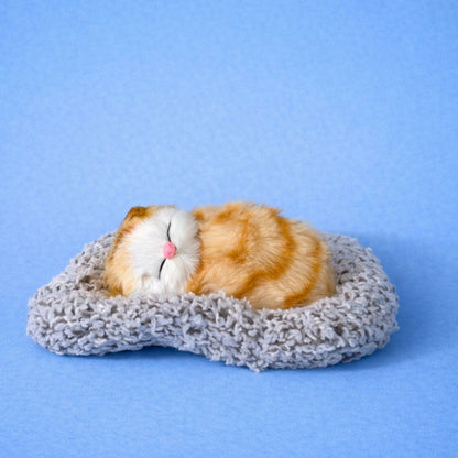 Sleeping Cat Car Dashboard Showpiece Soft Plush Cute Cat Toy for Car & Desk