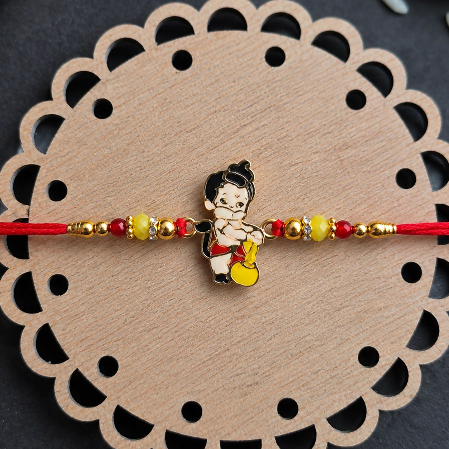 Rakhi-04