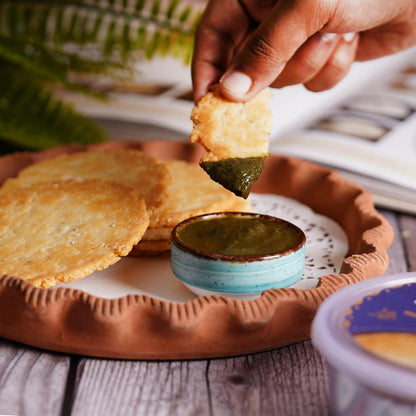 Naasta Baatsa Jowar Bhakhari – Millet Based Ready to Eat Crispy Indian Snack (200 Gm)