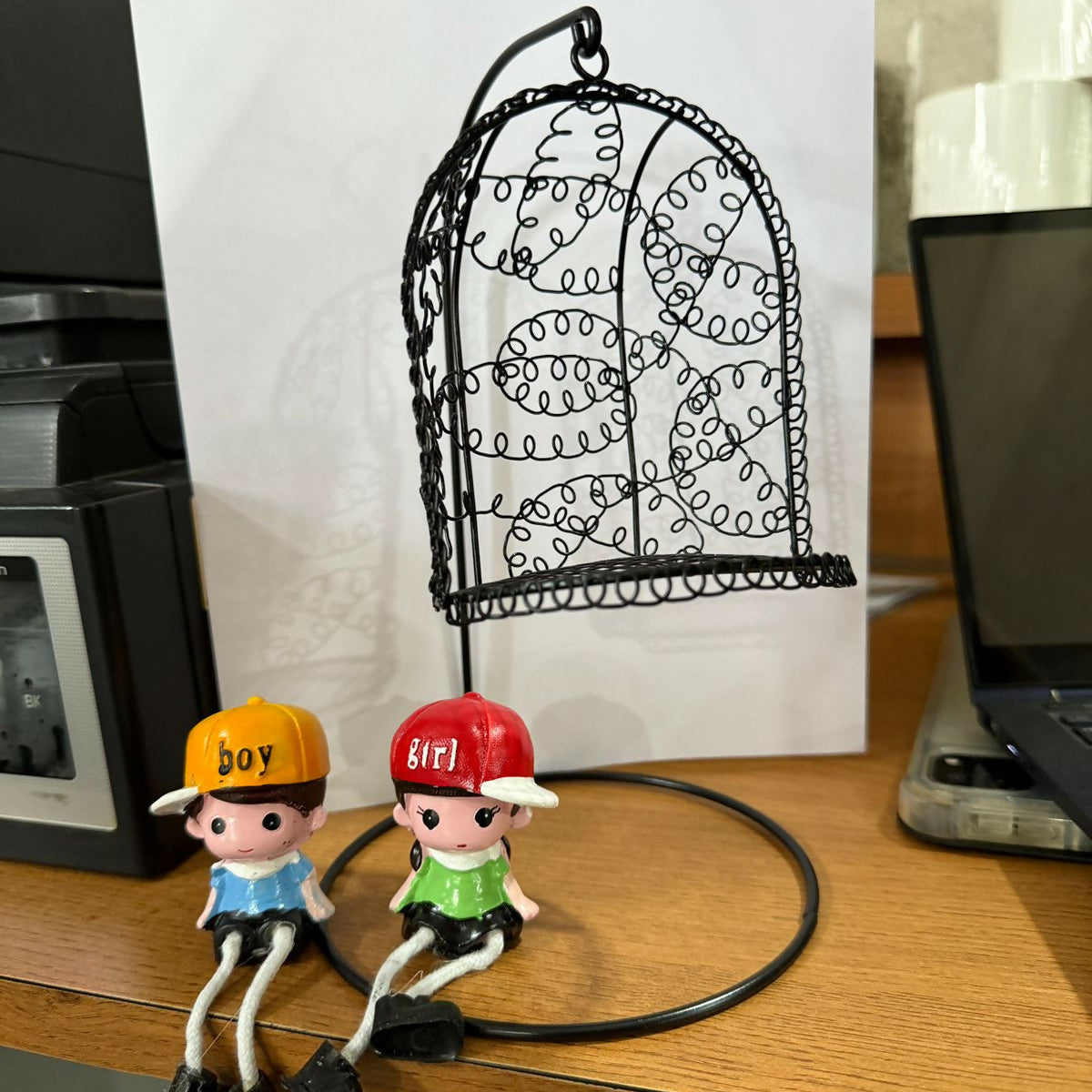 Couple Swing Showpiece with Hanging Chair Cute Tabletop Decor