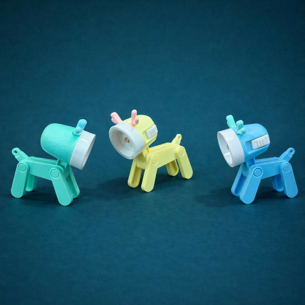 Kids’ dog flashlight toy with simple switch