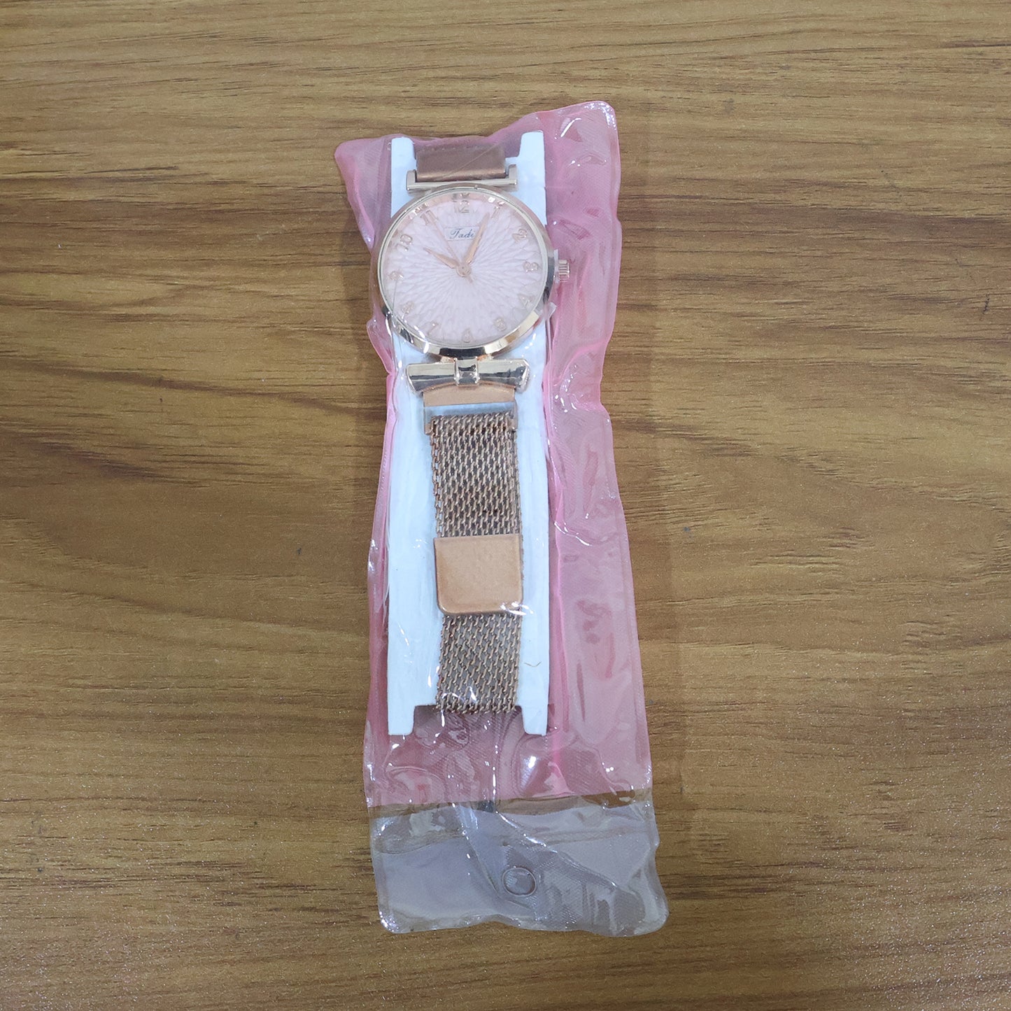 Elegant Rose Gold Finish Analog Wrist Watch (1 Pc)