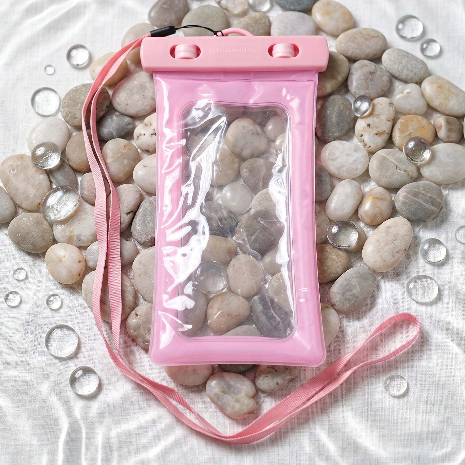Waterproof Mobile Pouch – Transparent Phone Cover with Lock