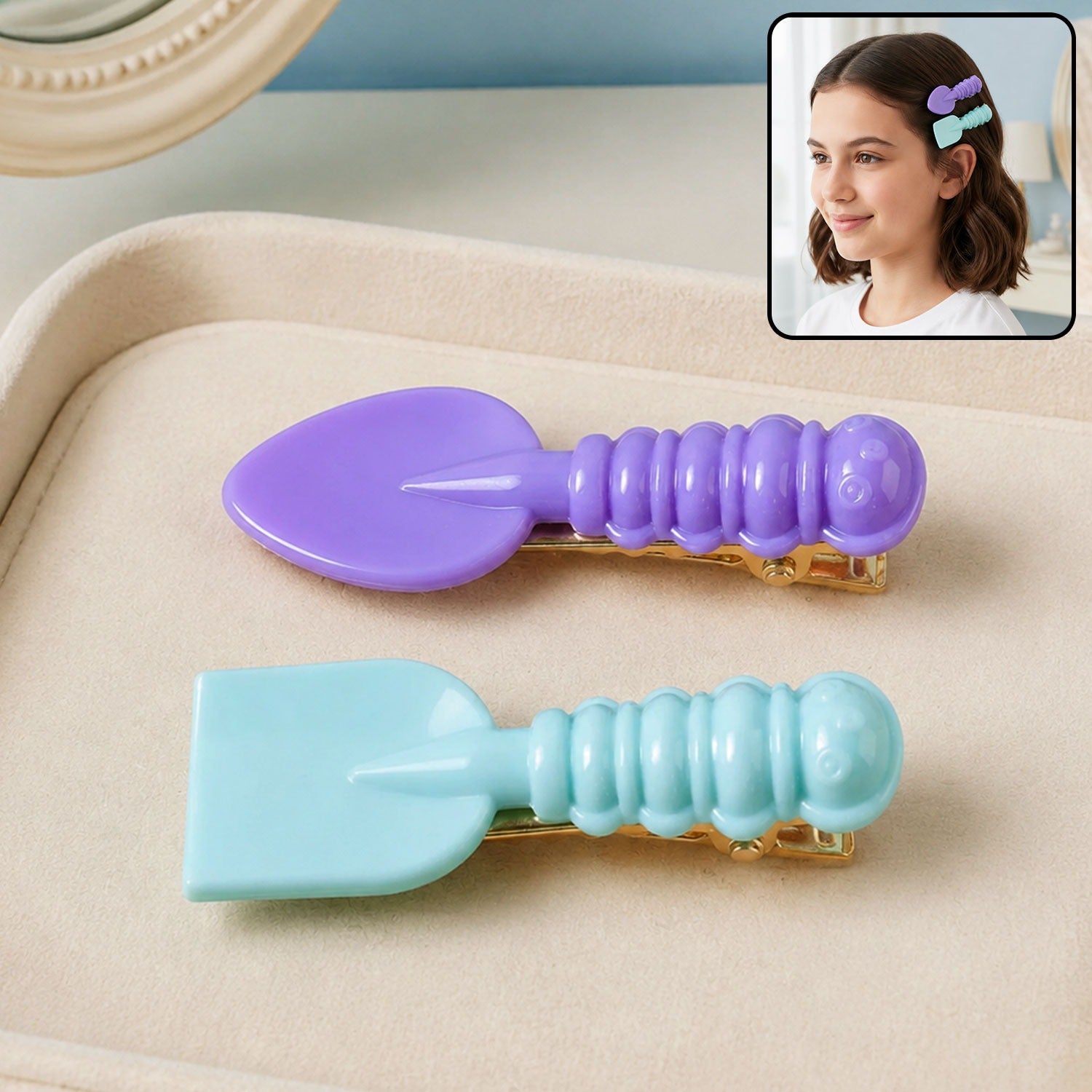 Mini Spade & Leaf Hair Clips – Lightweight 2-Piece Set for Girls