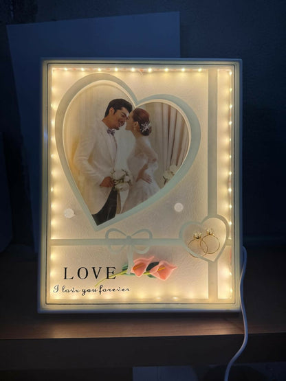 Romantic Heart-Shape LED Photo Frame for Couples | Warm Light Illuminated Wedding & Anniversary Picture Frame with Ring Motif and Floral Design | USB Powered Tabletop Love Night Lamp for Bedroom & Home Decor