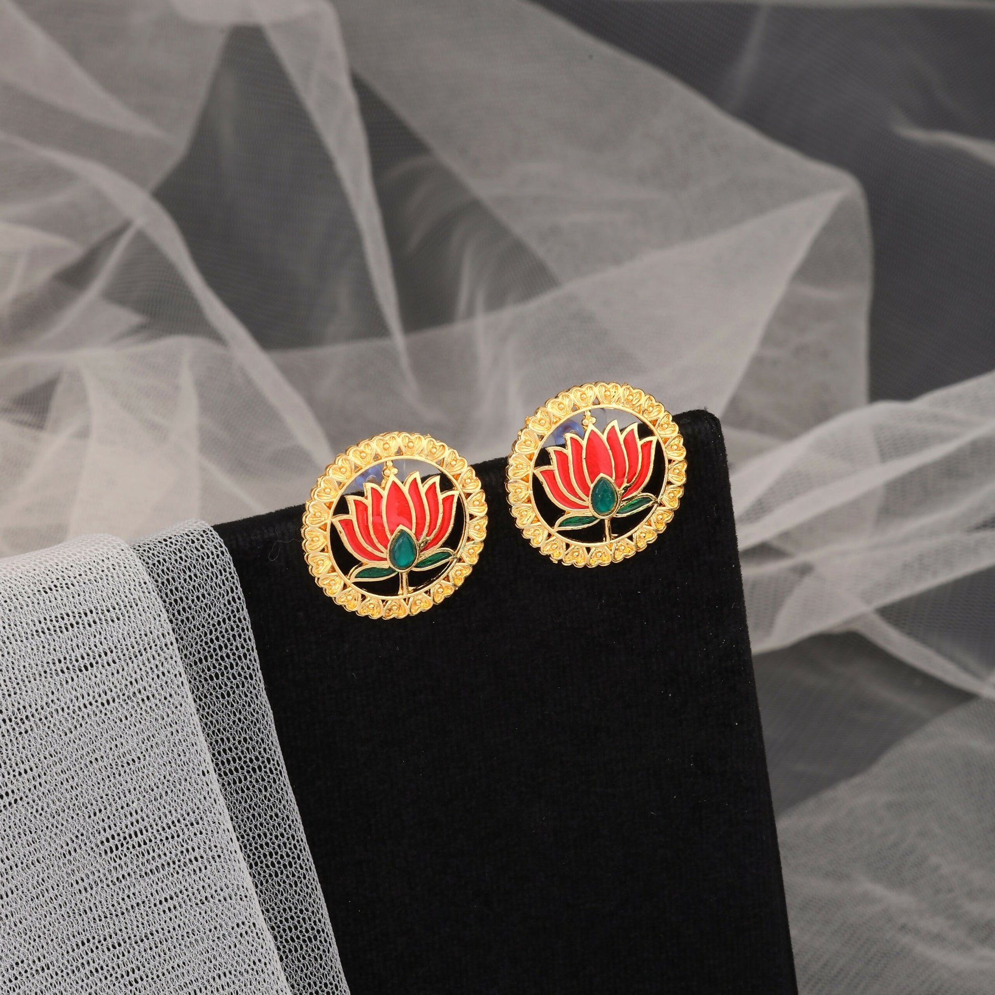 Heavy Gold-Tone Filigree Waterfall Choker Set