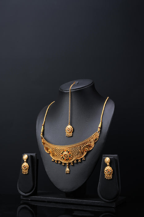 Women's Traditional Choker Set with Earrings and Tika