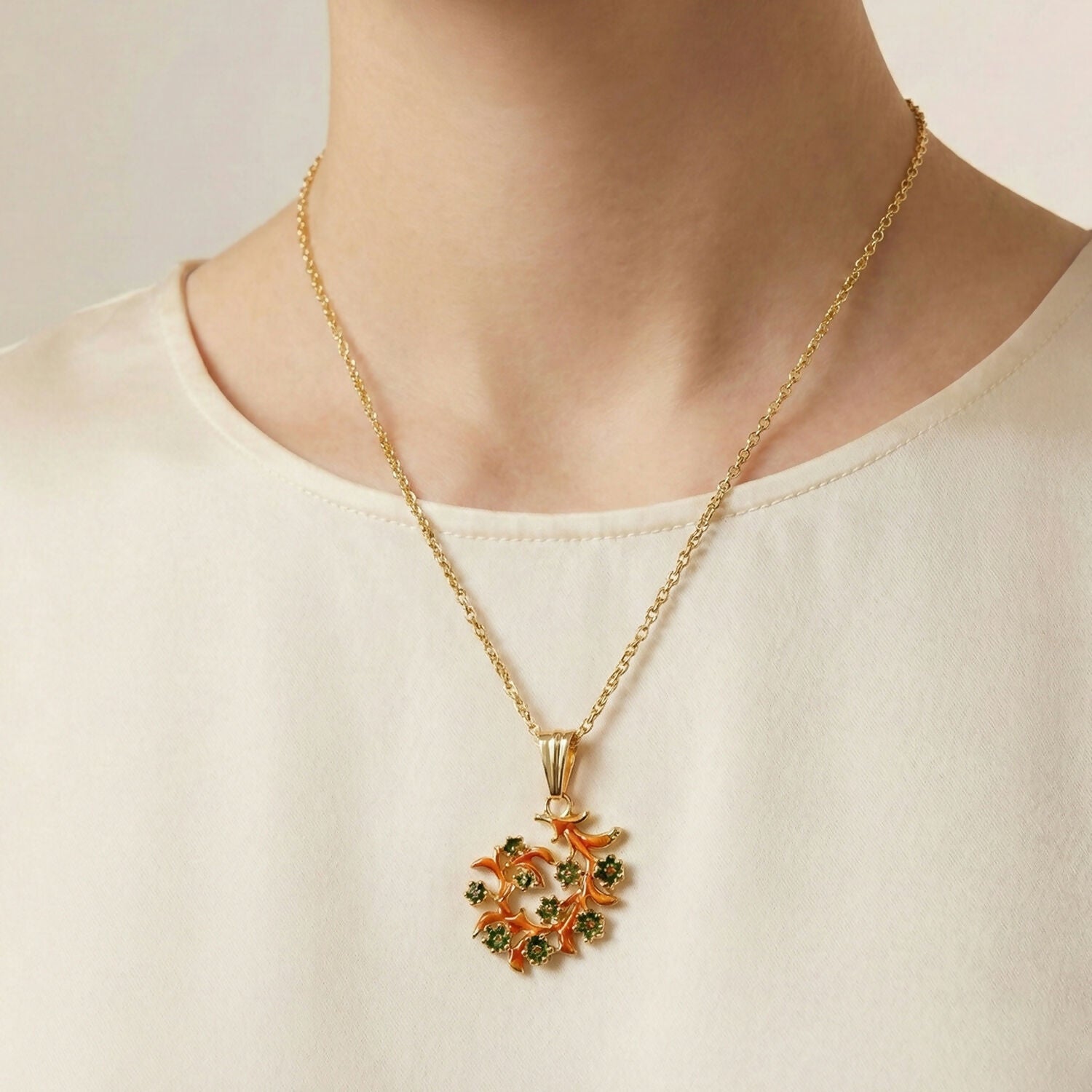 Traditional Floral Vine Design Pendant Necklace with Chain for Women