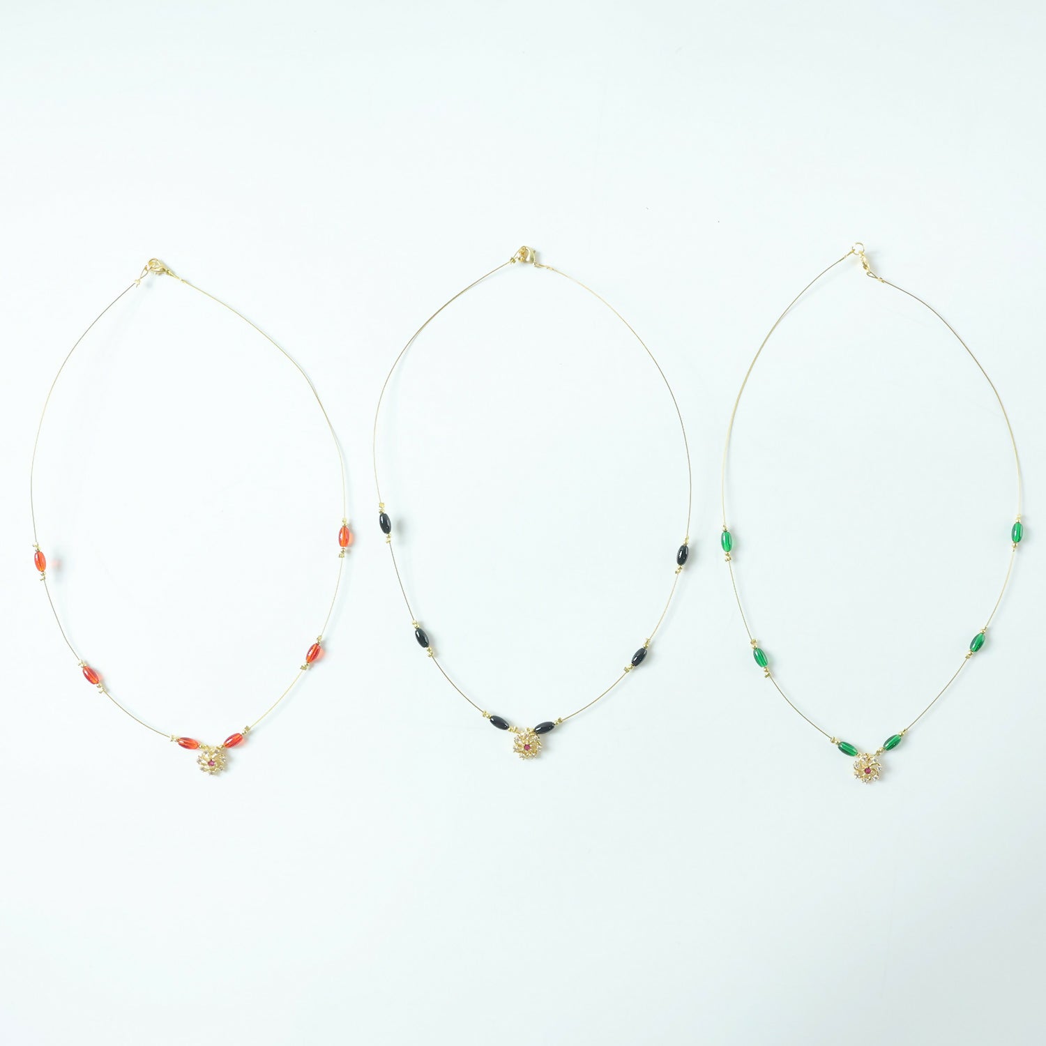 Floral Pendant Necklace with Multicolor Beads and Gemstone Design (3Pc/Set)