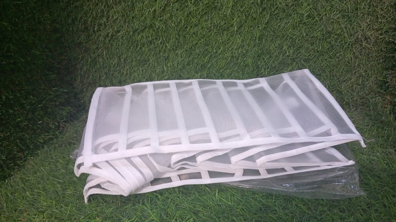 LAUNDRY 9 SECTION BAG WIDELY USED FOR STORING AND MANAGING LAUNDRY CLO