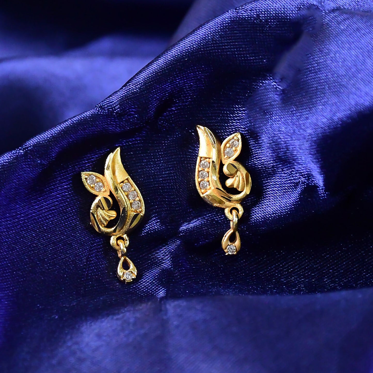 Curved Designer Drop Earrings with Crystal Highlights – Elegant Look