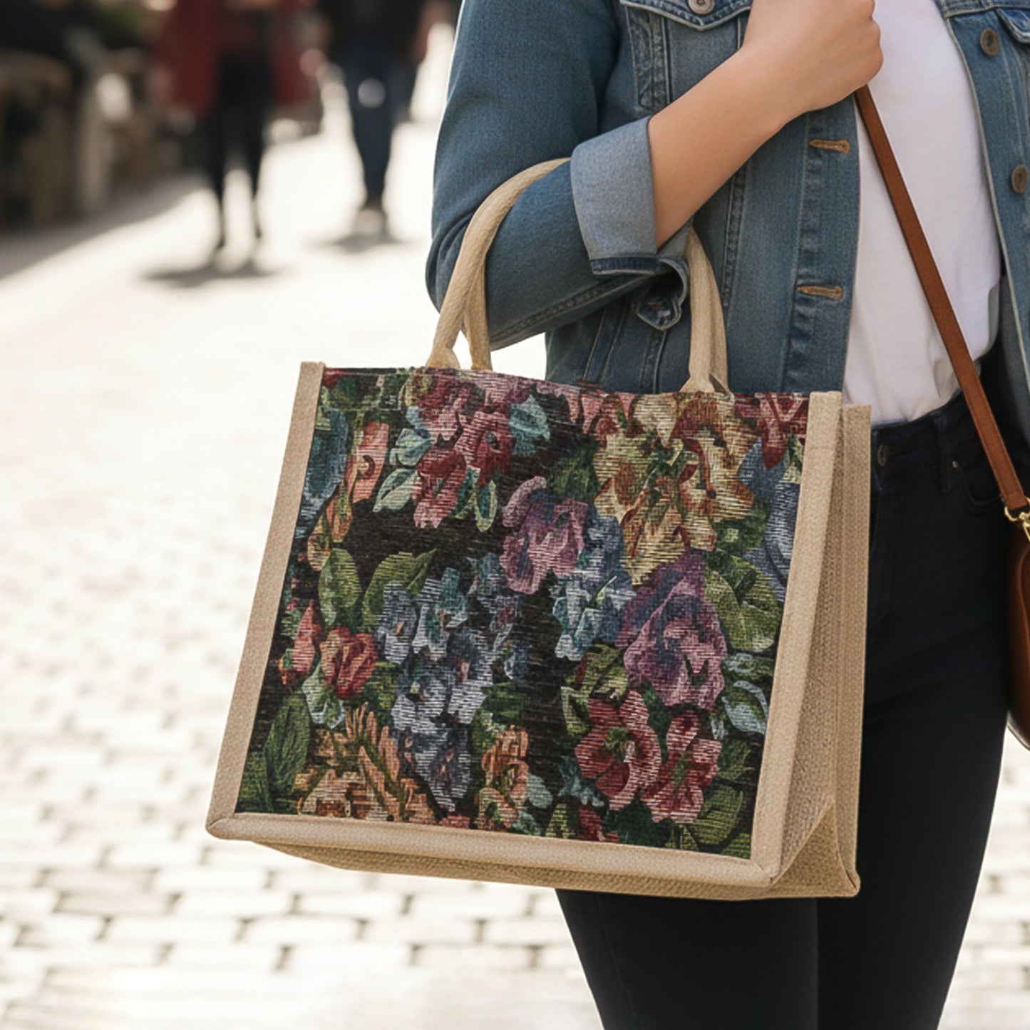 Multipurpose floral print carry hand bag front view
