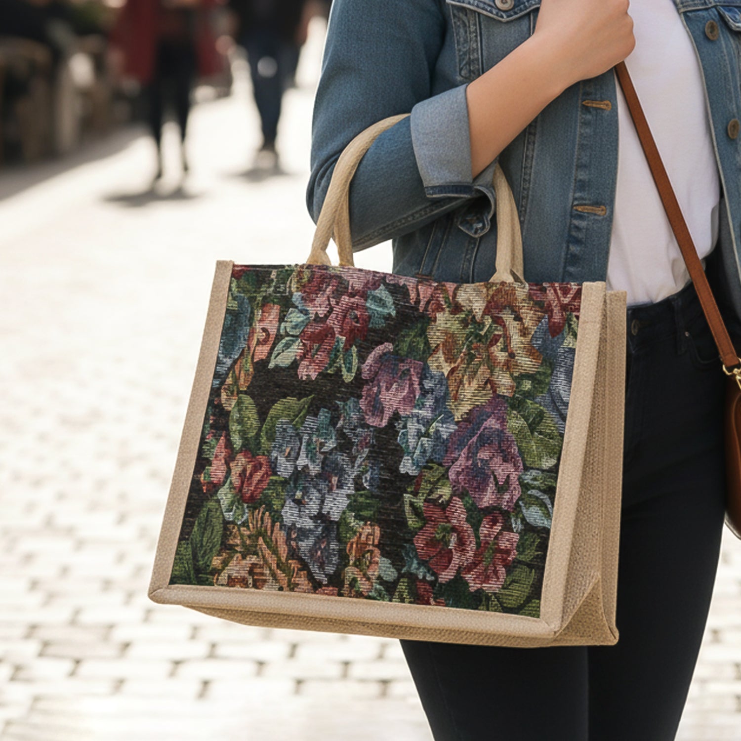 Multipurpose floral print carry hand bag front view