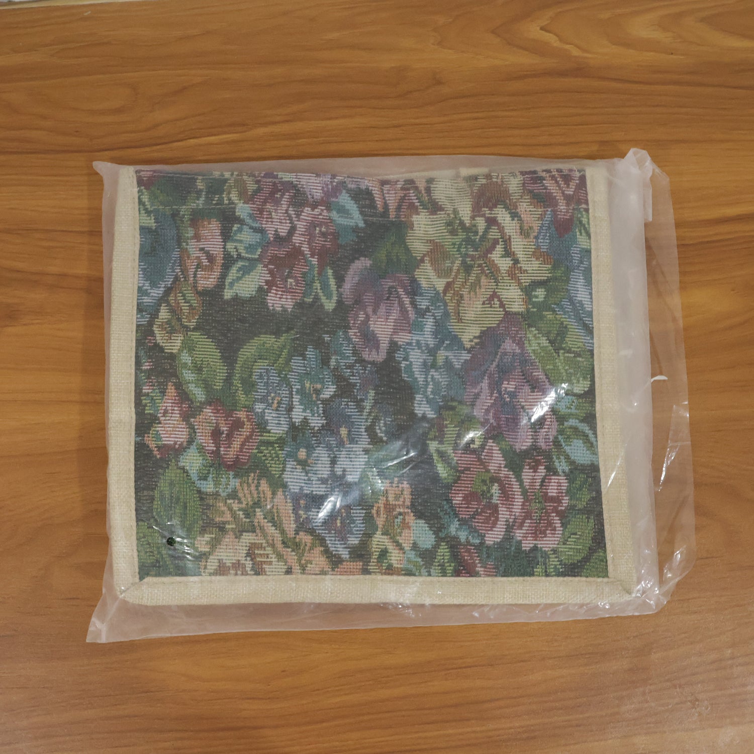 Multipurpose floral print carry hand bag in use