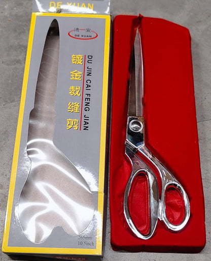 0560_gold_plating_scissor raw camera photo