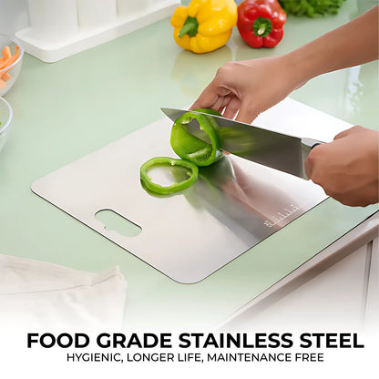 12249_ss_chopping_board_31x20cm_1pc cutting use